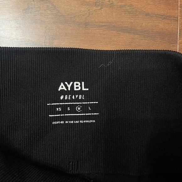 AYBL Balance V3 Seamless Leggings Size M - Picture 4 of 6